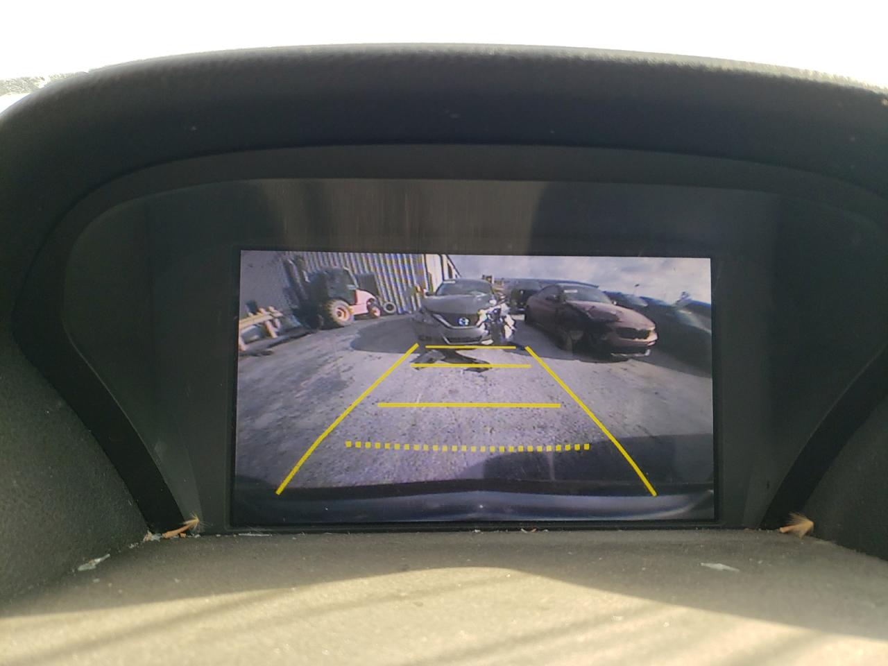 Photo 9 from auction – 2014 ACURA TL TECH with VIN 19UUA8F57EA007322