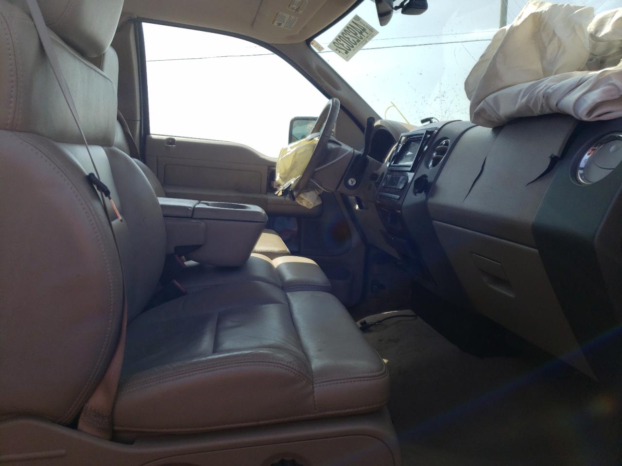 Photo 5 from auction – 2007 FORD F150 with VIN 1FTPX12V87FB83650
