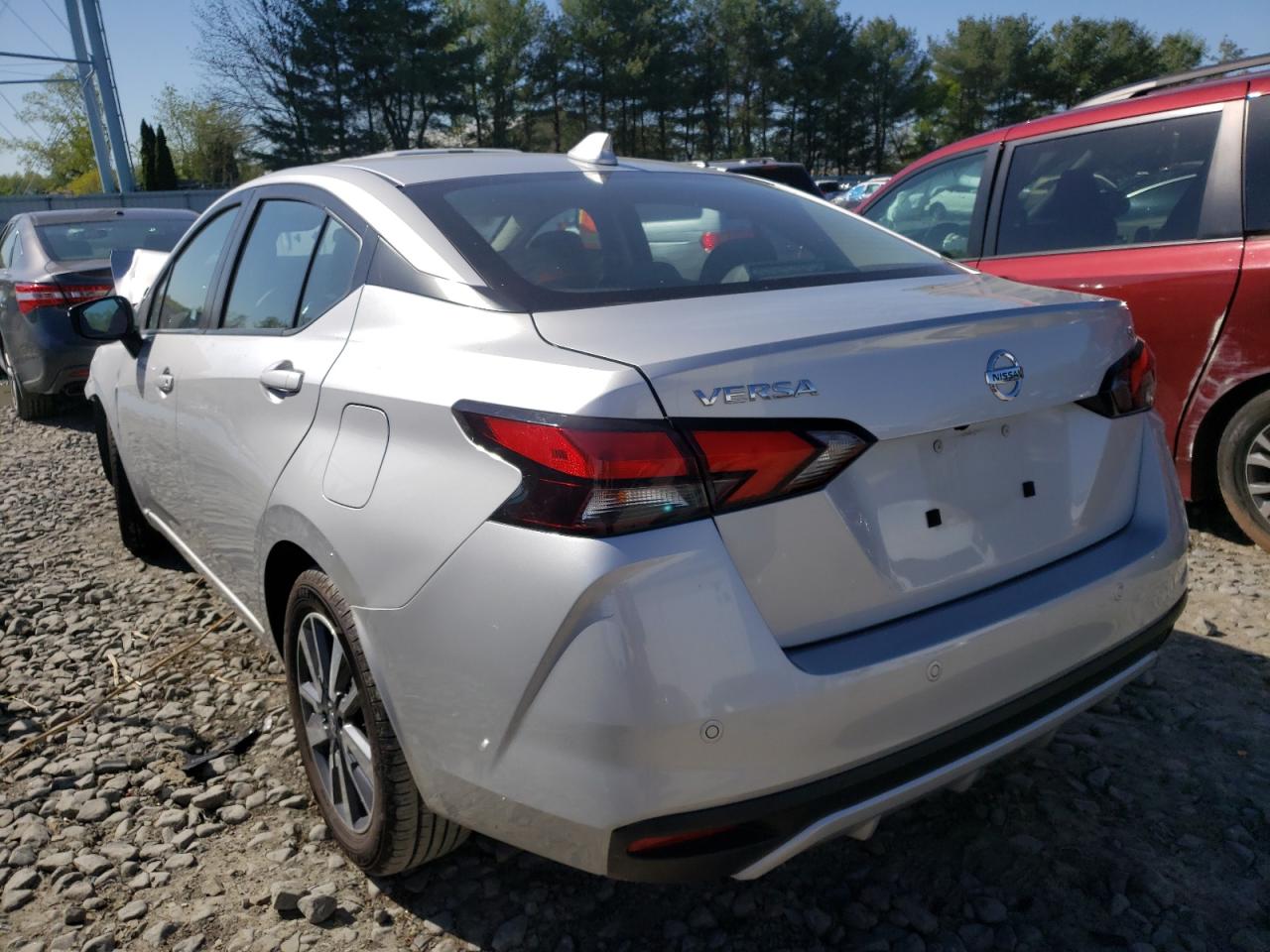 Photo 3 from auction – 2020 NISSAN VERSA SV with VIN 3N1CN8EV3LL827972
