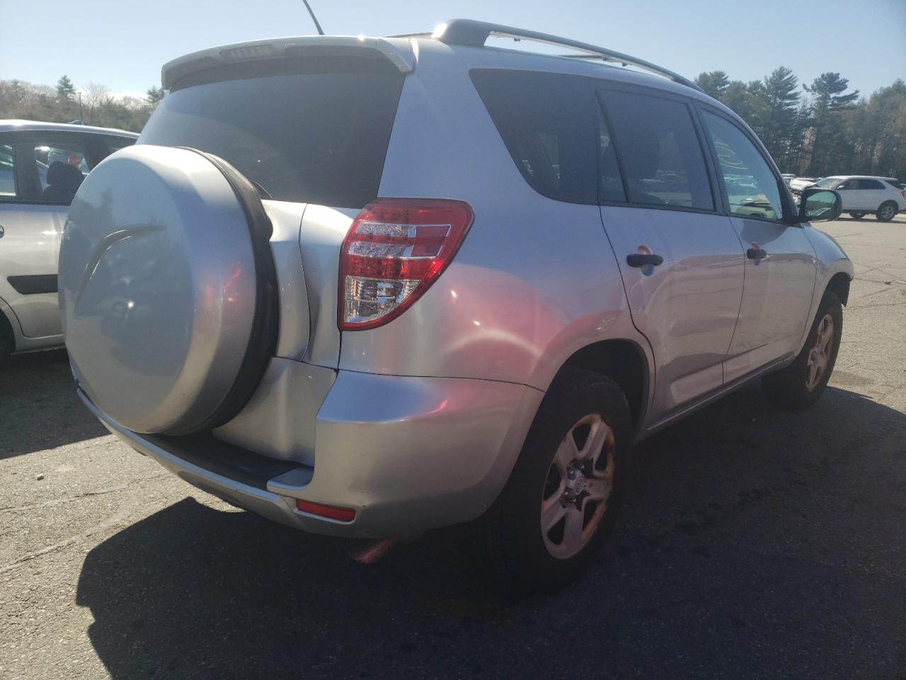 Photo 4 from auction – 2010 TOYOTA RAV4 with VIN 2T3BF4DV1AW078627