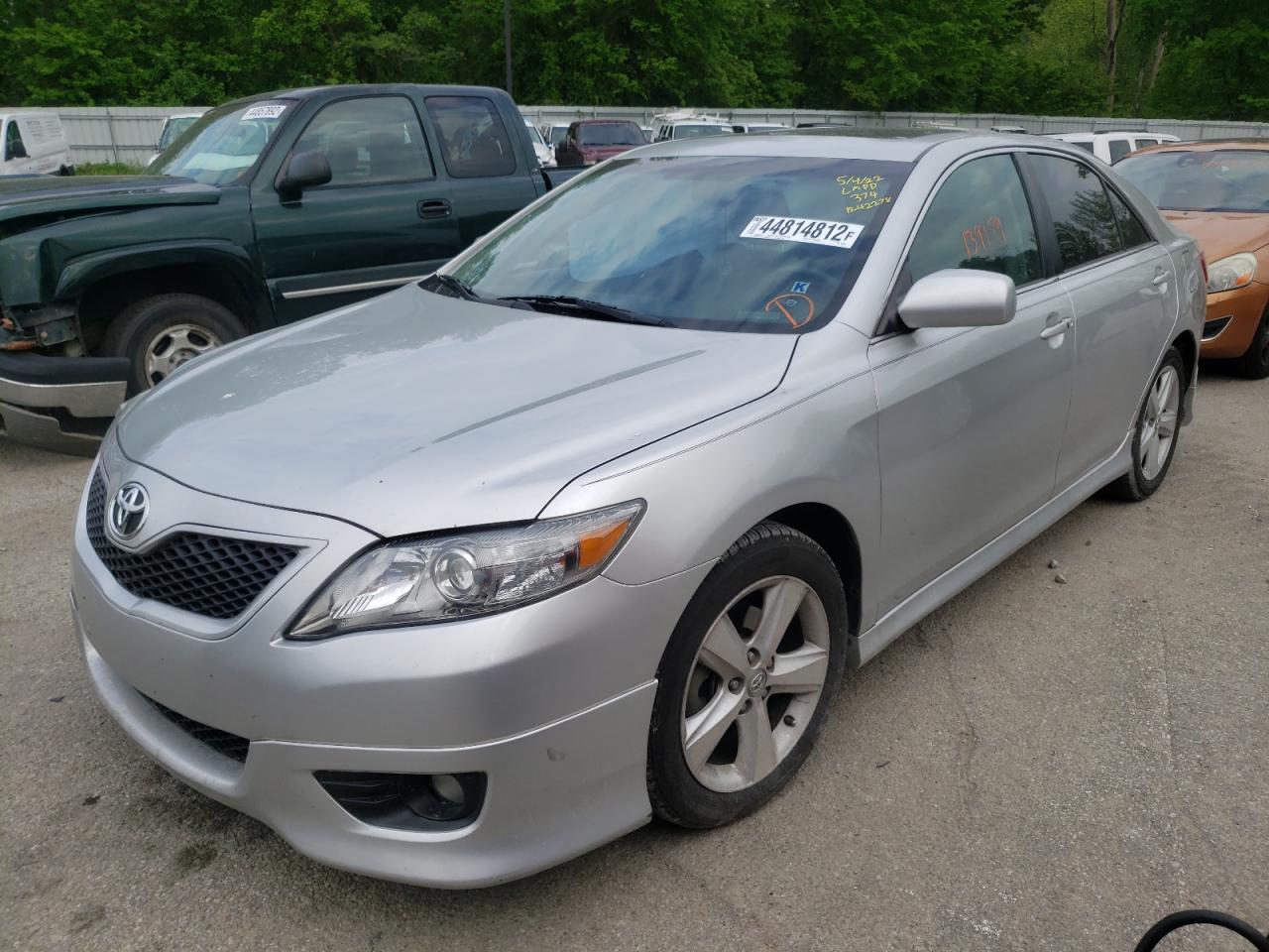 Photo 2 from auction – 2011 TOYOTA CAMRY BASE with VIN 4T1BF3EK8BU194299