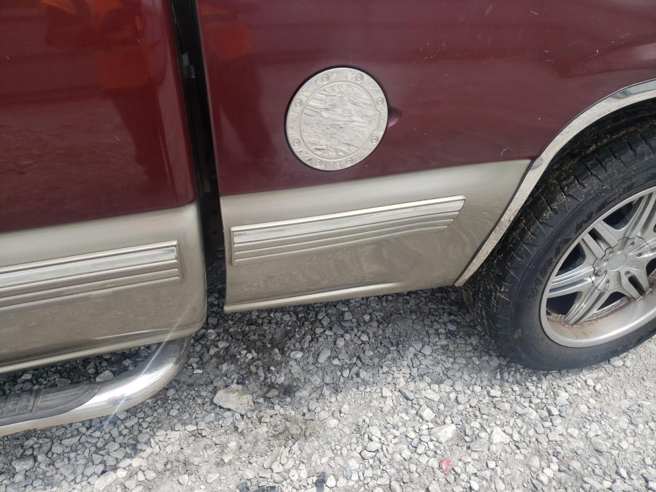 Photo 10 from auction – 1999 CHEVROLET SILVERADO with VIN 2GCEC19T4X1283081