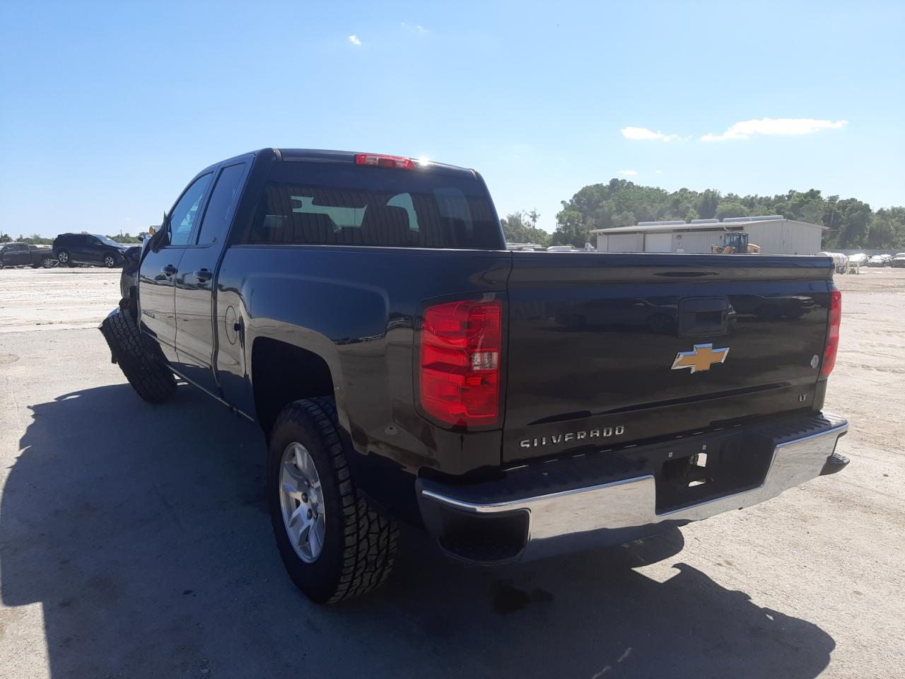 Photo 3 from auction – 2018 CHEVROLET SILVERADO with VIN 1GCRCREC1JZ149729
