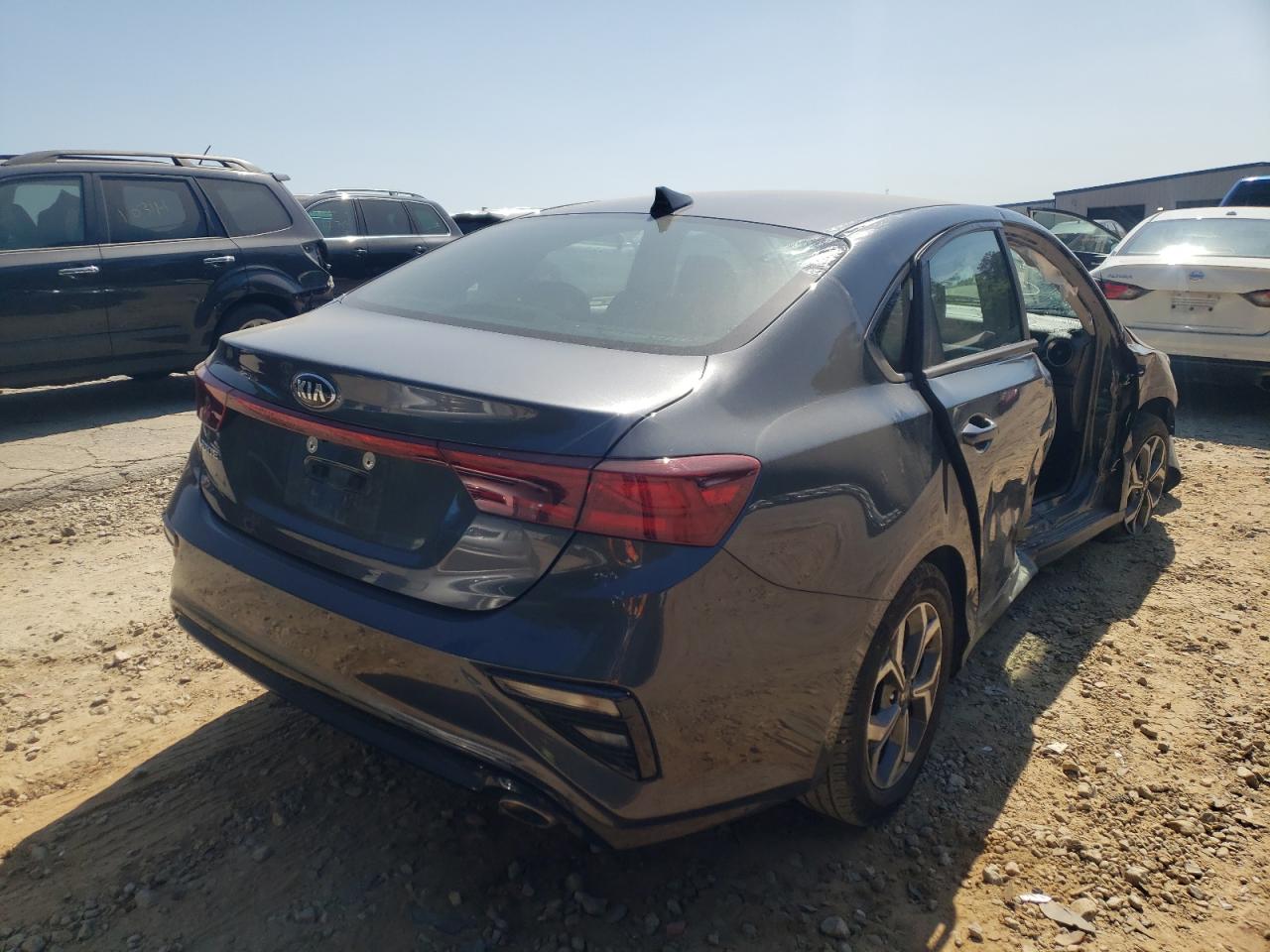 Photo 4 from auction – 2020 KIA FORTE FE with VIN 3KPF24AD7LE213164