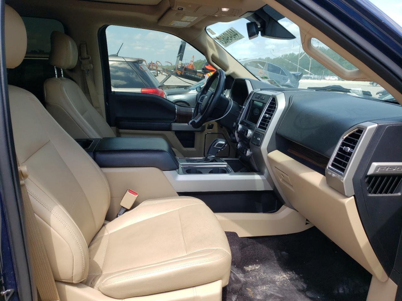 Photo 5 from auction – 2017 FORD F150 SUPER with VIN 1FTEW1CG3HKC10028