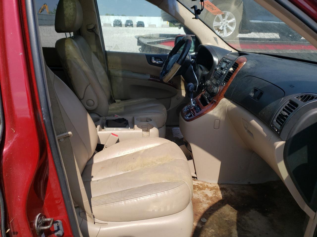 صورة رقم 5 من المزاد - 2007 HYUNDAI ENTOURAGE مع VIN KNDMC233376012869