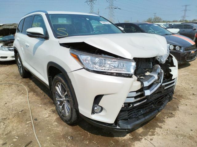 TOYOTA HIGHLANDER 2019 with VIN 5TDJZRFH4KS577920 - Photo from auction