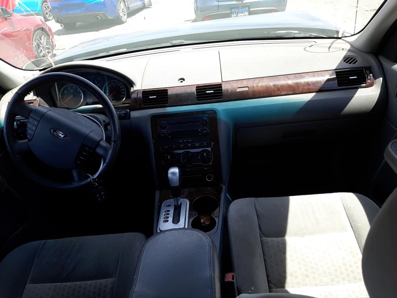 Photo 9 from auction – 2007 FORD FIVE HUNDR with VIN 1FAHP24177G164656