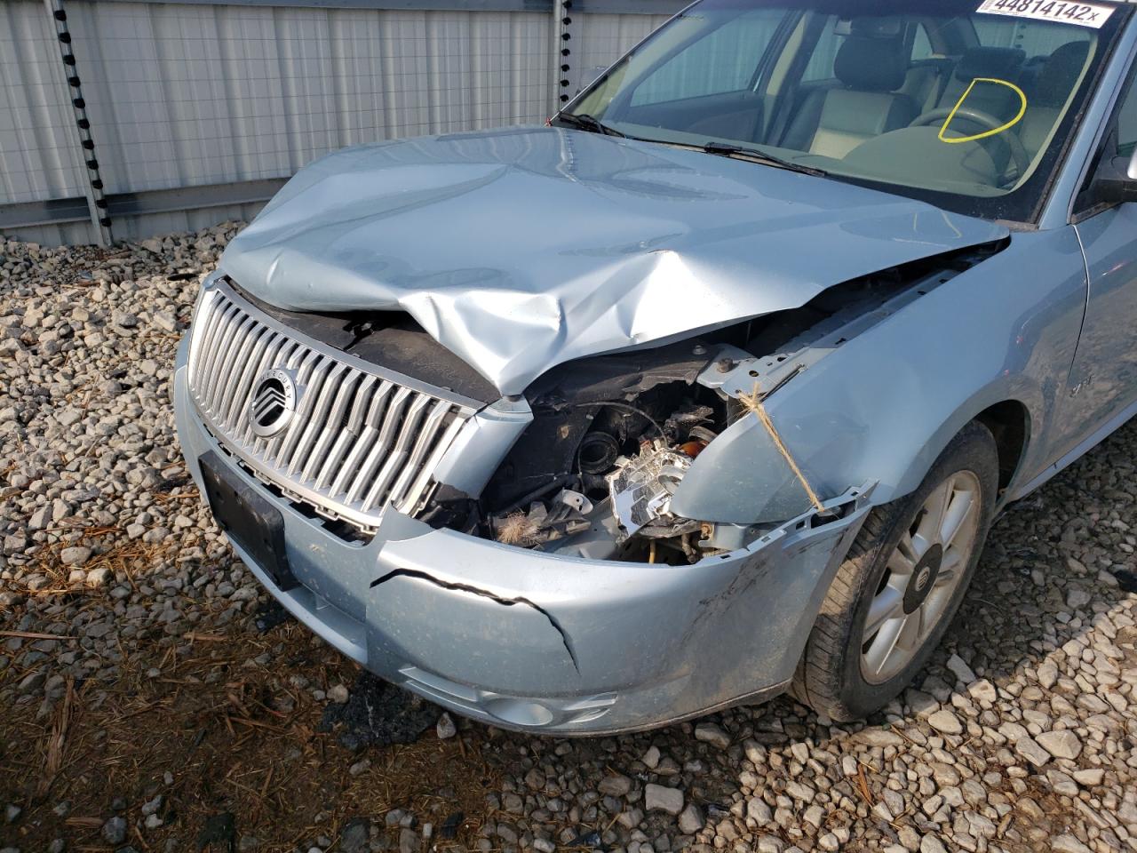 Photo 9 from auction – 2008 MERCURY SABLE PREM with VIN 1MEHM42W68G625780