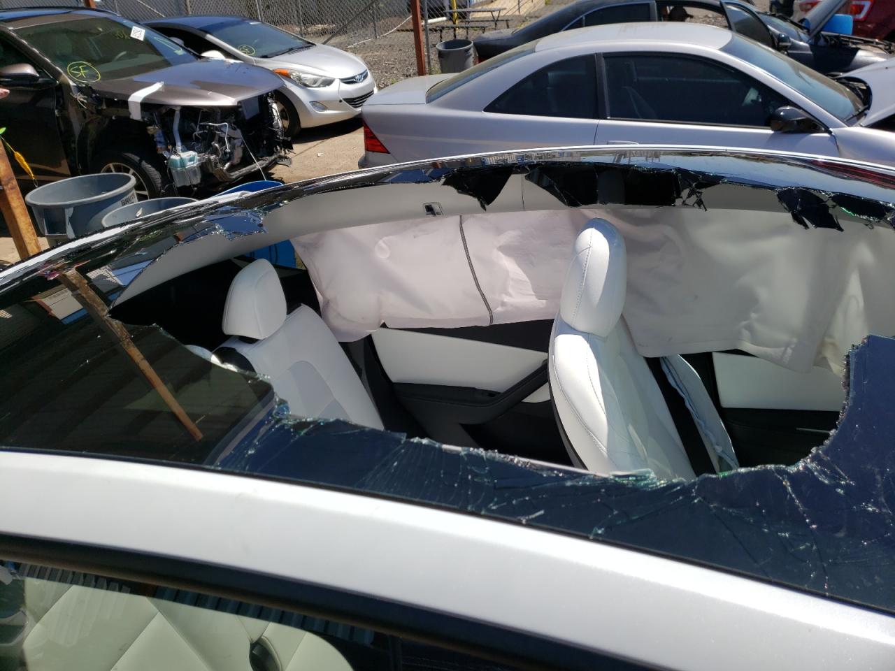 Photo 9 from auction – 2021 TESLA MODEL Y with VIN 5YJYGDEE8MF071433
