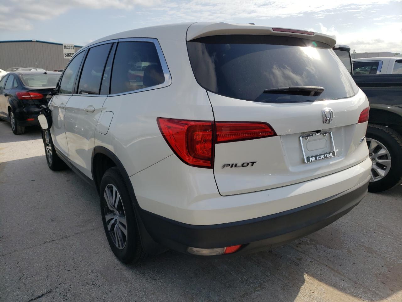 Photo 3 from auction – 2018 HONDA PILOT EXL with VIN 5FNYF6H53JB040497