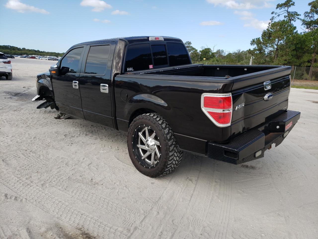 Photo 3 from auction – 2013 FORD F150 SUPER with VIN 1FTFW1CF5DFB73255