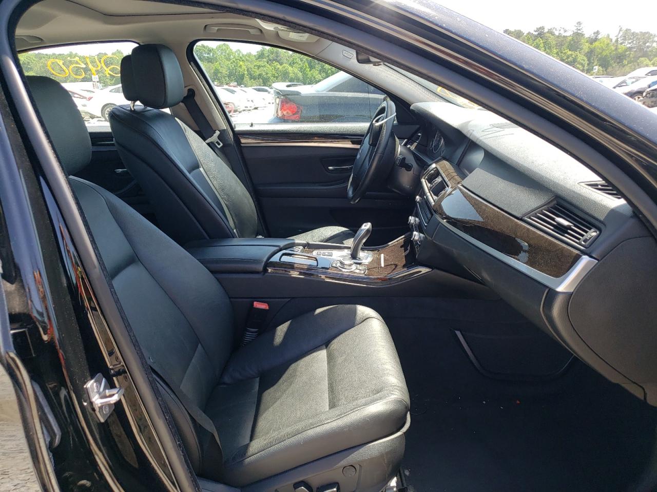 Photo 5 from auction – 2012 BMW 528 XI with VIN WBAXH5C53CDW09931