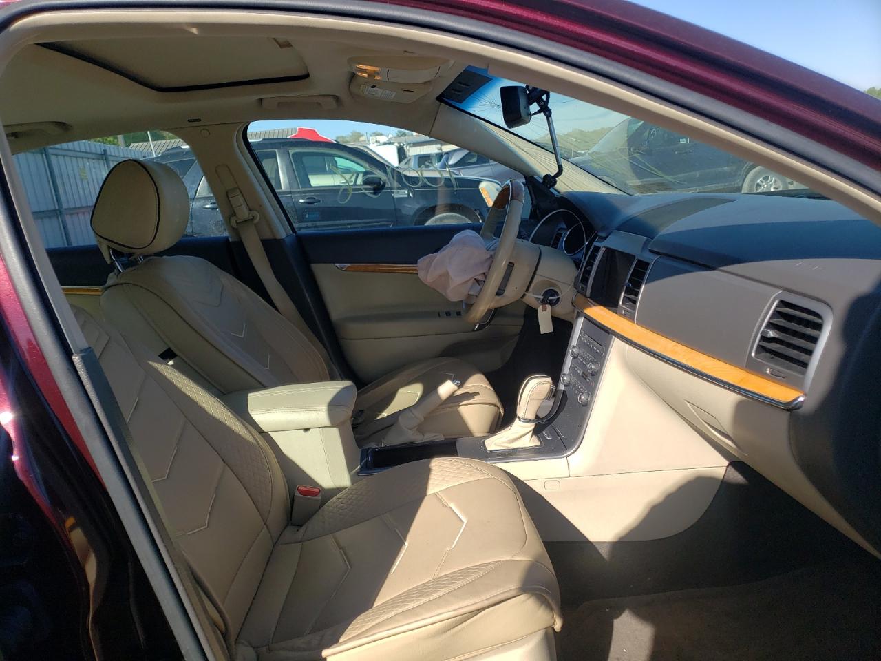 Photo 5 from auction – 2012 LINCOLN MKZ with VIN 3LNHL2JC3CR832205