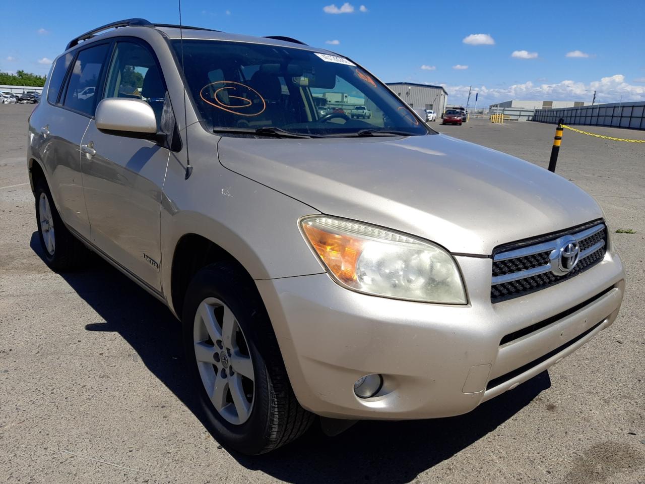 TOYOTA RAV4 LIMIT 2007 with VIN JTMBD31V375104309 - Photo from auction