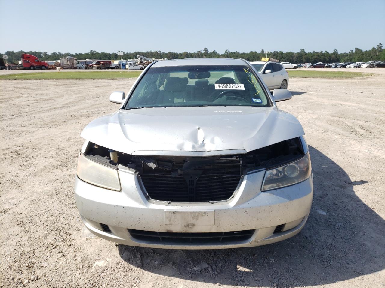 Photo 9 from auction – 2008 HYUNDAI SONATA SE with VIN 5NPEU46F68H335596