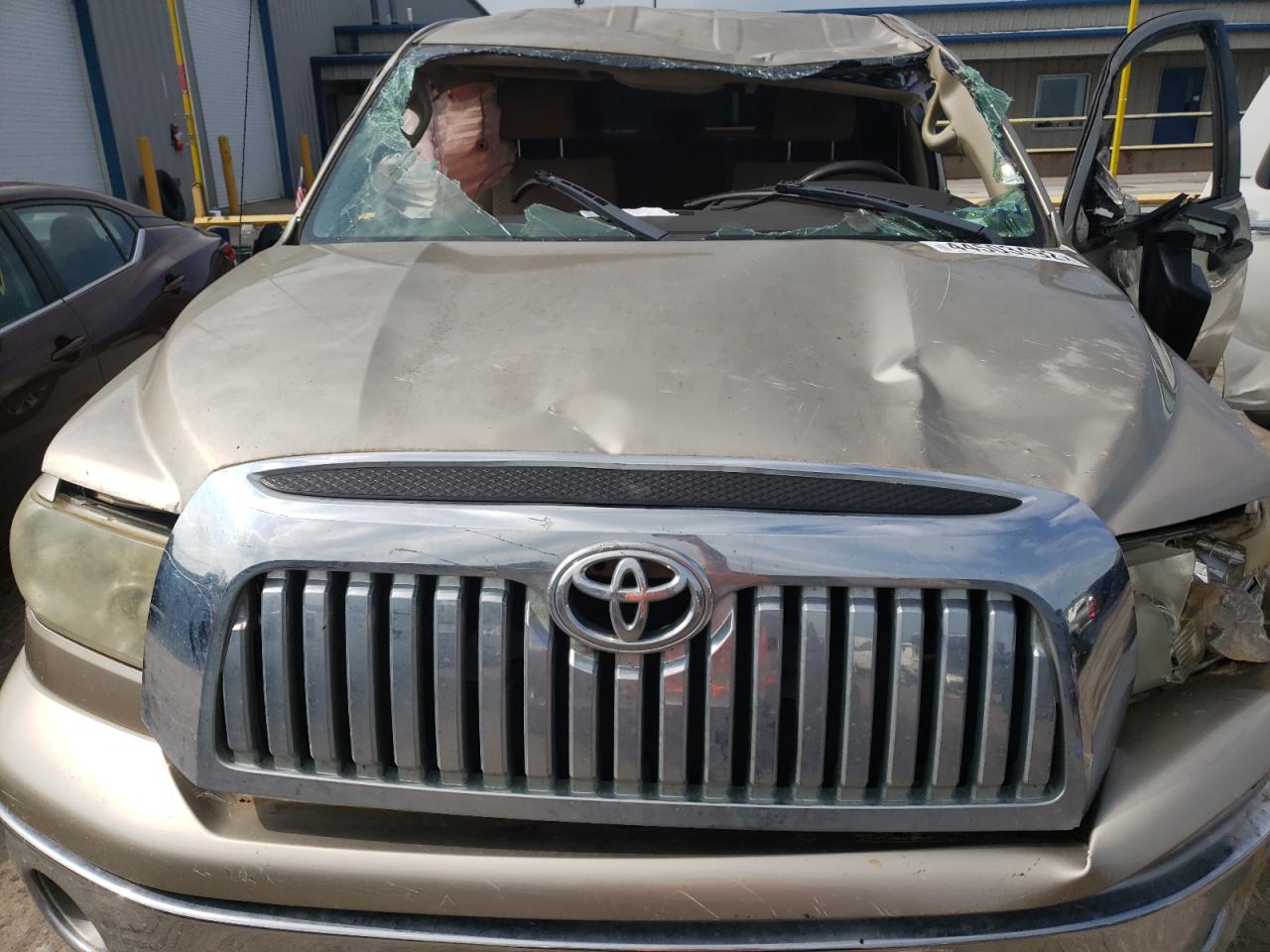 Photo 7 from auction – 2008 TOYOTA TUNDRA DOU with VIN 5TFBV54138X046869