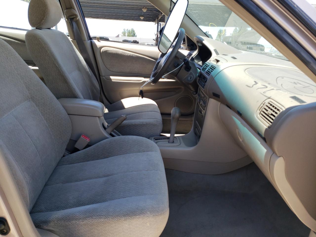 Photo 5 from auction – 2001 TOYOTA COROLLA CE with VIN 1NXBR12E41Z458157