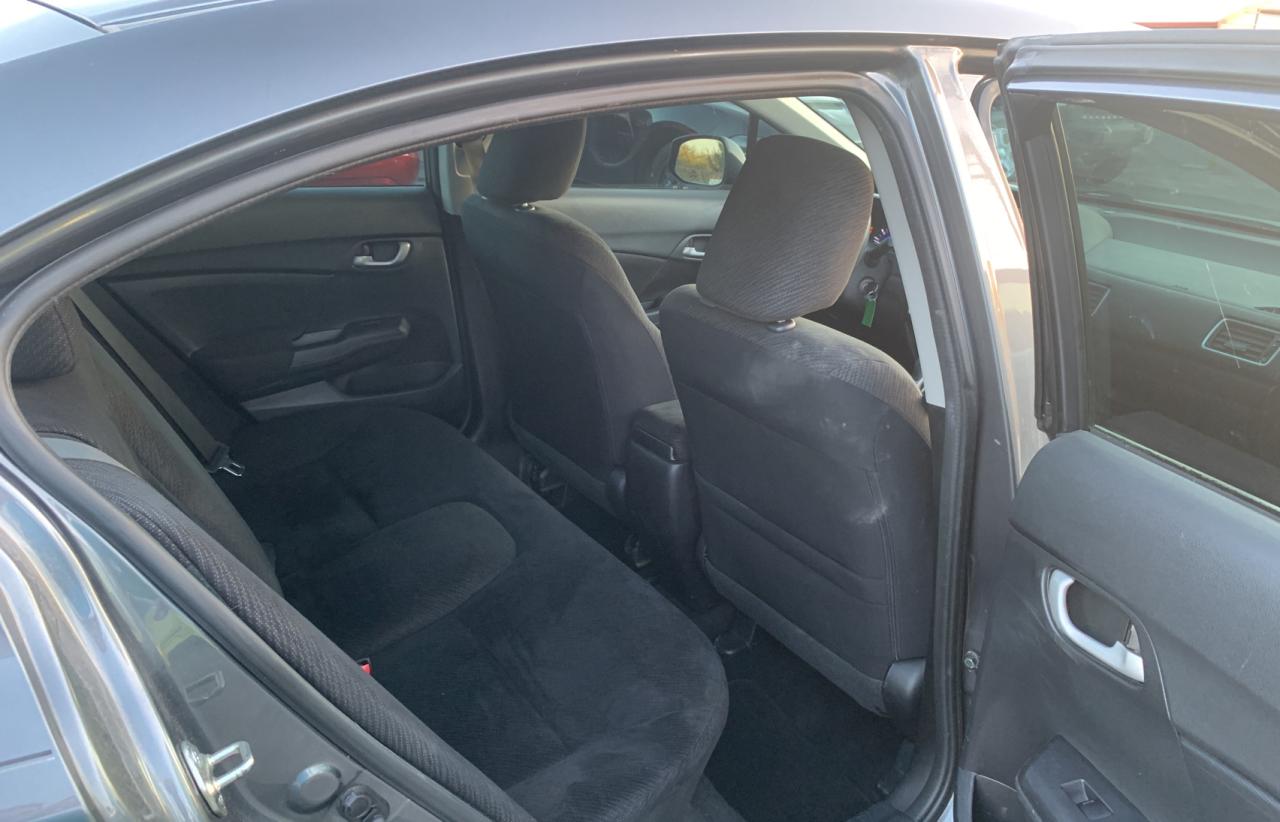 Photo 6 from auction – 2013 HONDA CIVIC LX with VIN 2HGFB2F56DH569781