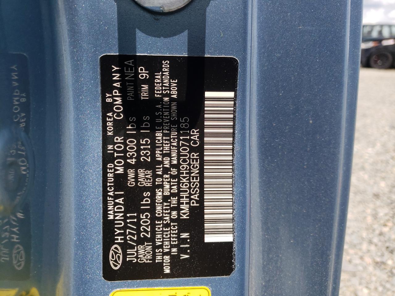 Photo 10 from auction – 2012 HYUNDAI GENESIS CO with VIN KMHHU6KH9CU071185