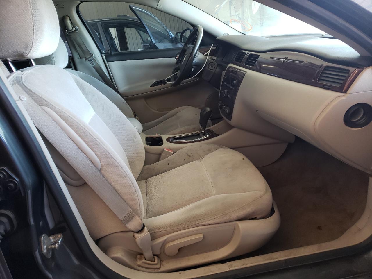 Photo 5 from auction – 2011 CHEVROLET IMPALA LT with VIN 2G1WG5EK0B1125030