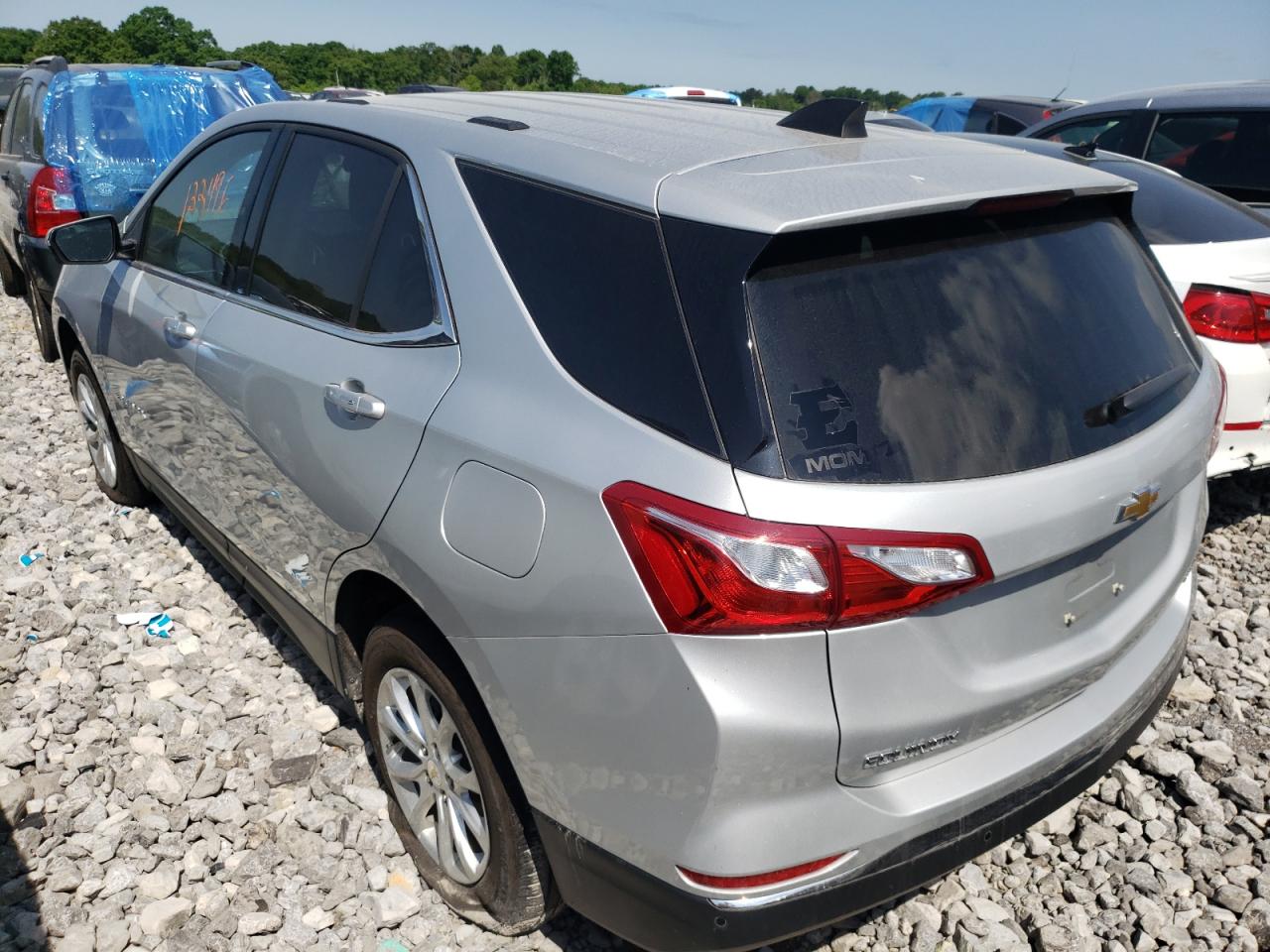Photo 3 from auction – 2019 CHEVROLET EQUINOX LT with VIN 2GNAXTEVXK6248151
