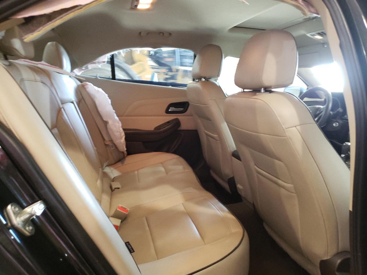 Photo 6 from auction – 2014 CHEVROLET MALIBU 2LT with VIN 1G11E5SL4EF159725