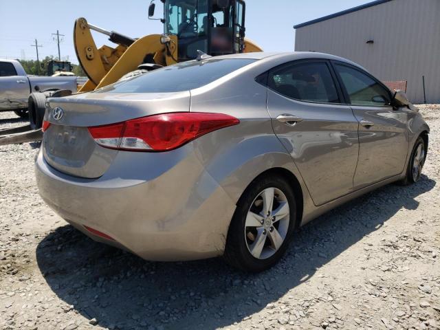 Photo 4 from auction – 2013 HYUNDAI ELANTRA GL with VIN 5NPDH4AE2DH266544