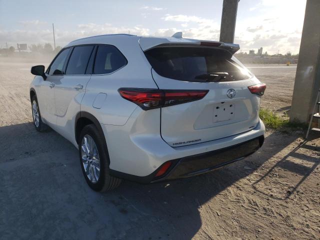 Photo 3 from auction – 2021 TOYOTA HIGHLANDER with VIN 5TDYZRAHXMS045659