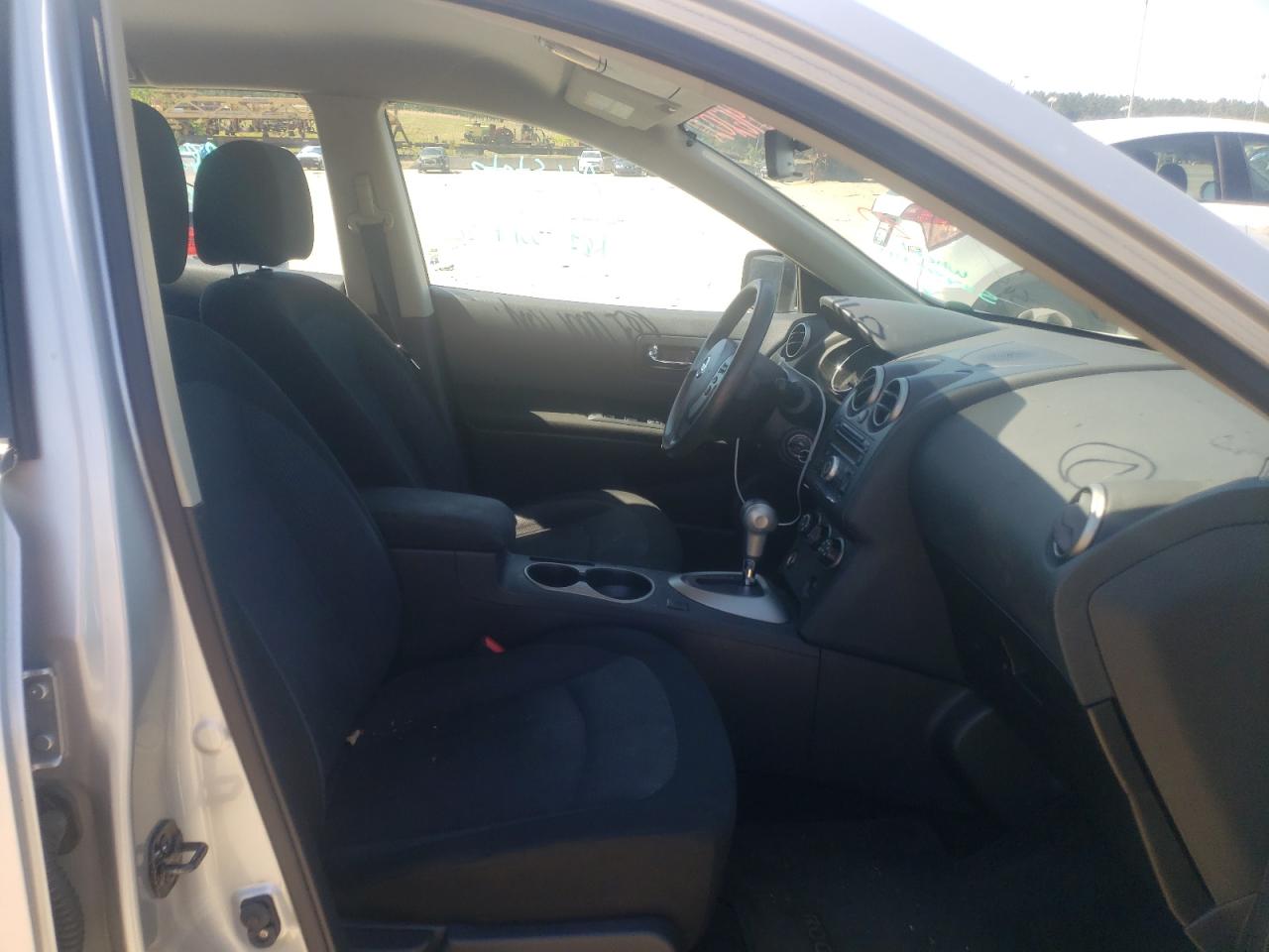 Photo 5 from auction – 2012 NISSAN ROGUE S with VIN JN8AS5MV2CW712291