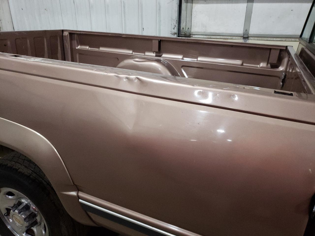 Photo 9 from auction – 1995 CHEVROLET GMT-400 K3 with VIN 1GCHK34N0SE190862