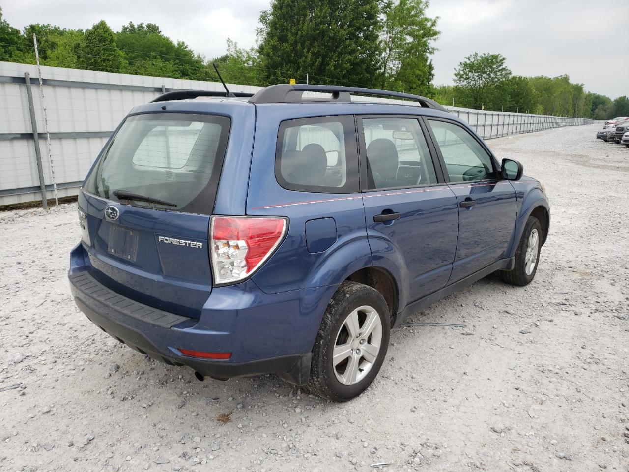 Photo 4 from auction – 2012 SUBARU FORESTER 2 with VIN JF2SHBBC8CH422111