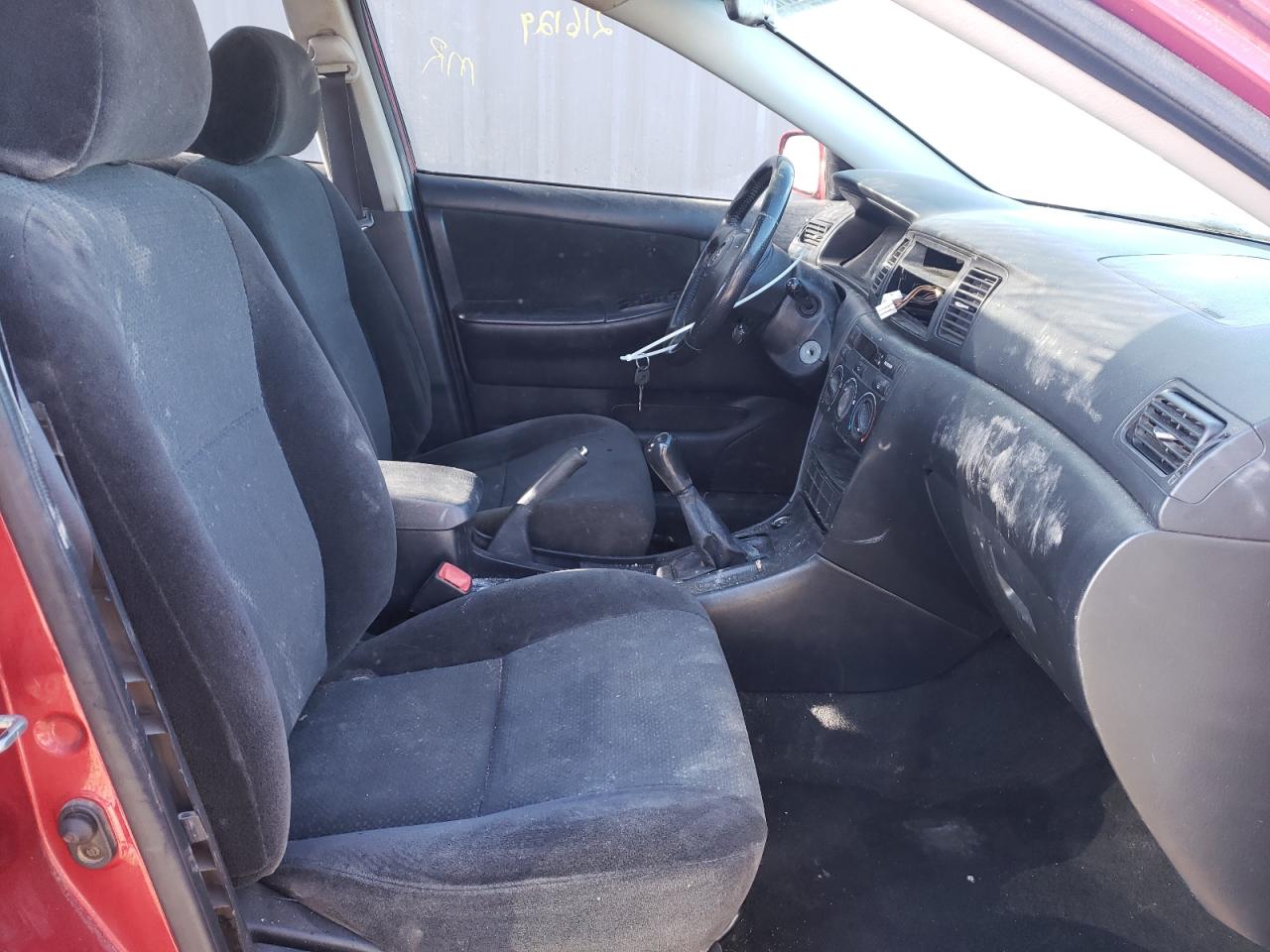 Photo 5 from auction – 2004 TOYOTA COROLLA CE with VIN 2T1BR32E34C176755