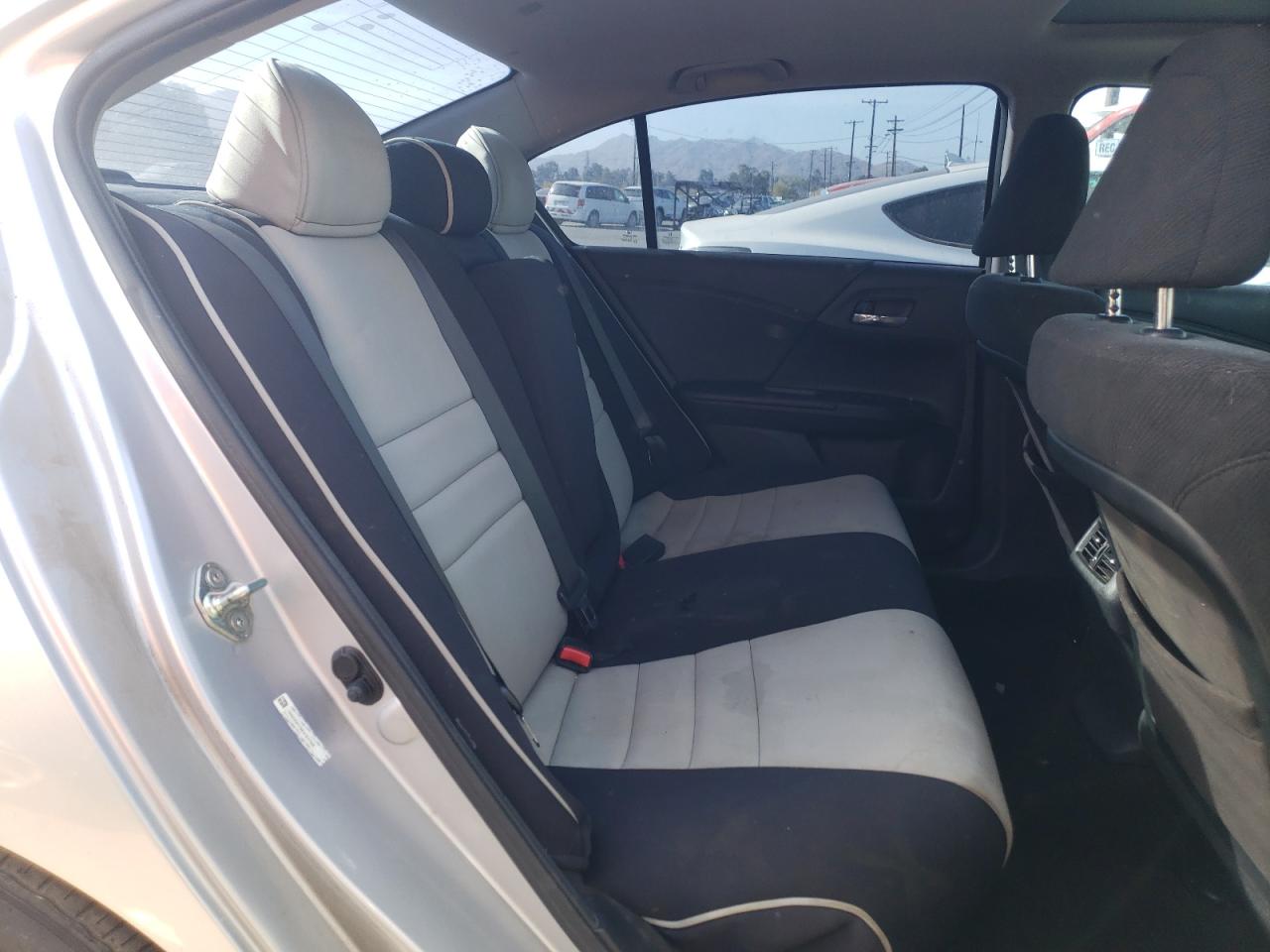 Photo 6 from auction – 2014 HONDA ACCORD EX with VIN 1HGCR2F79EA123768