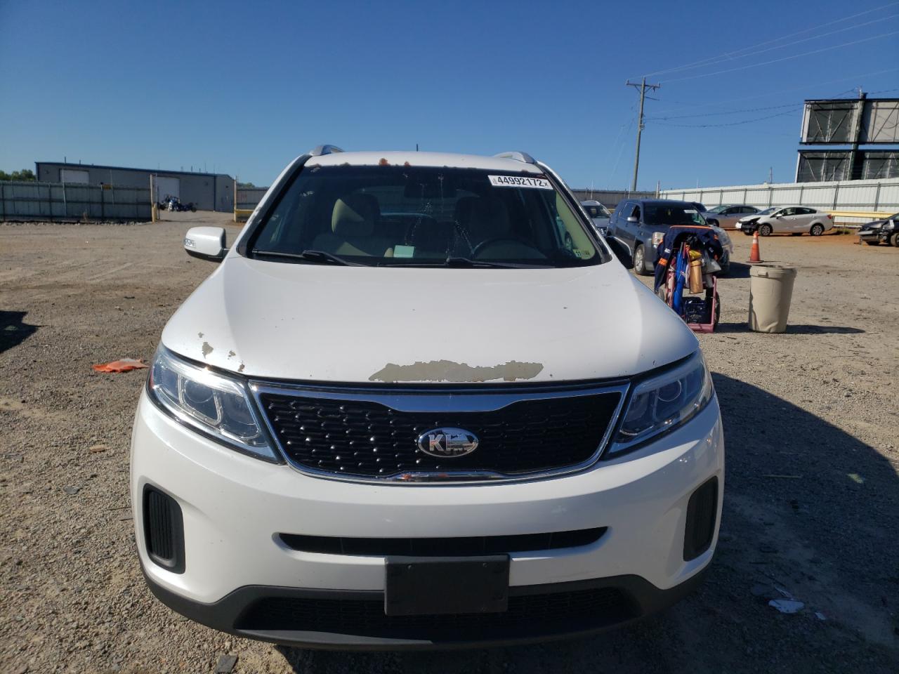 Photo 9 from auction – 2014 KIA SORENTO LX with VIN 5XYKTDA7XEG515799