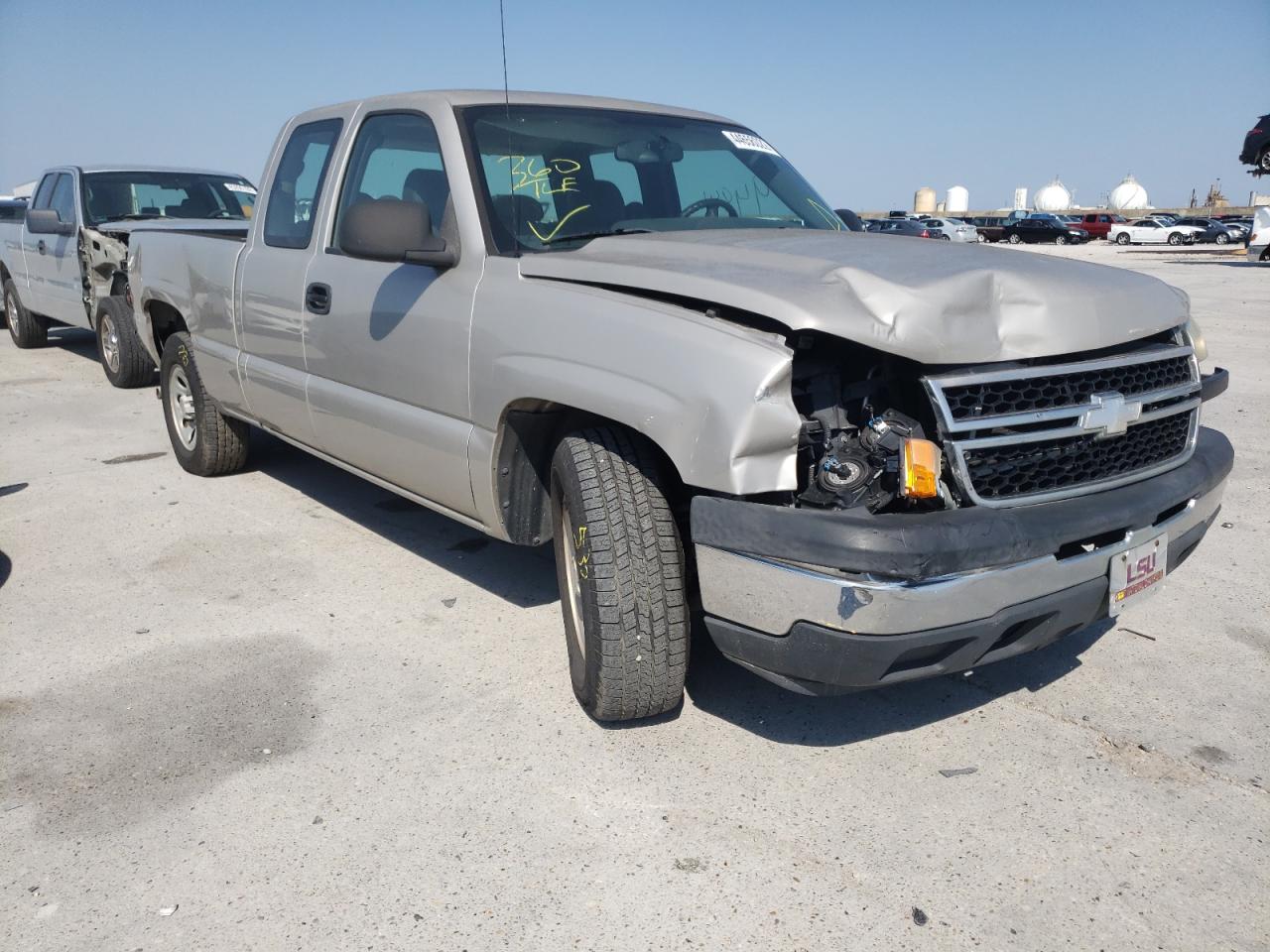 CHEVROLET SILVERADO 2007 with VIN 1GCEC19V17Z129436 - Photo from auction