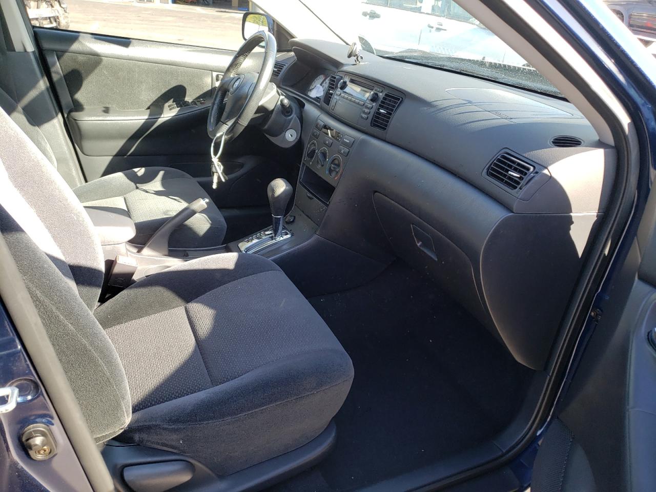 Photo 5 from auction – 2003 TOYOTA COROLLA CE with VIN 1NXBR32E93Z138220