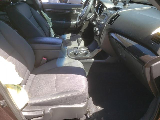 Photo 5 from auction – 2011 KIA SORENTO BA with VIN 5XYKTDA22BG066702