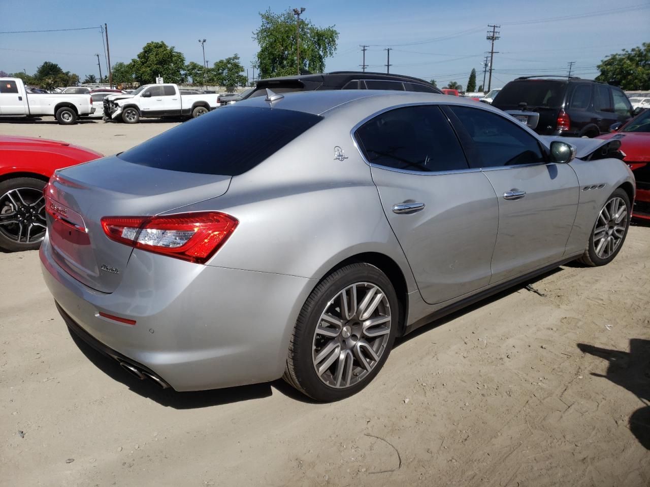 Photo 4 from auction – 2018 MASERATI GHIBLI with VIN ZAM57XSA2J1270919