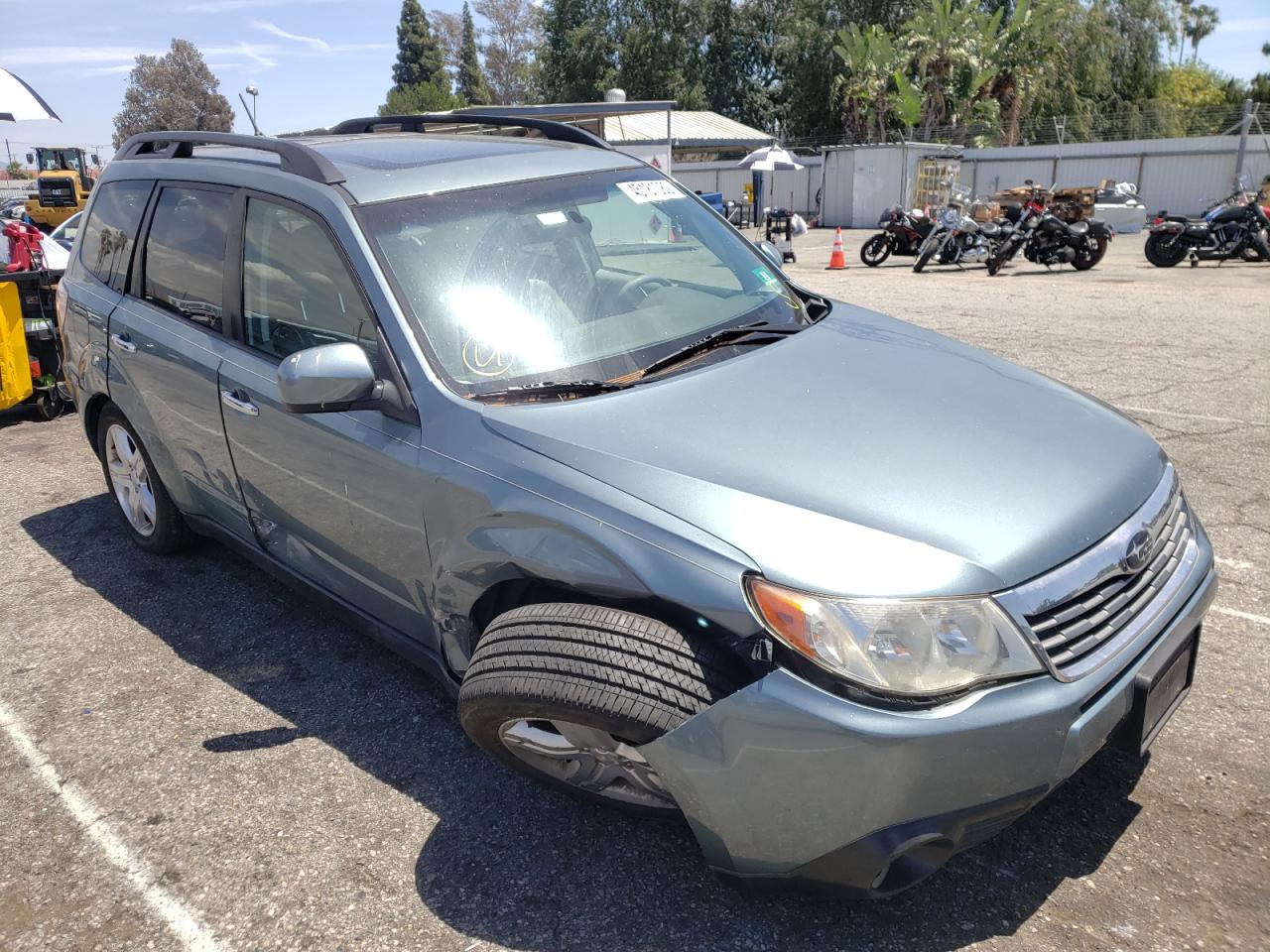 SUBARU FORESTER 2 2010 with VIN JF2SH6DC5AH740687 - Photo from auction