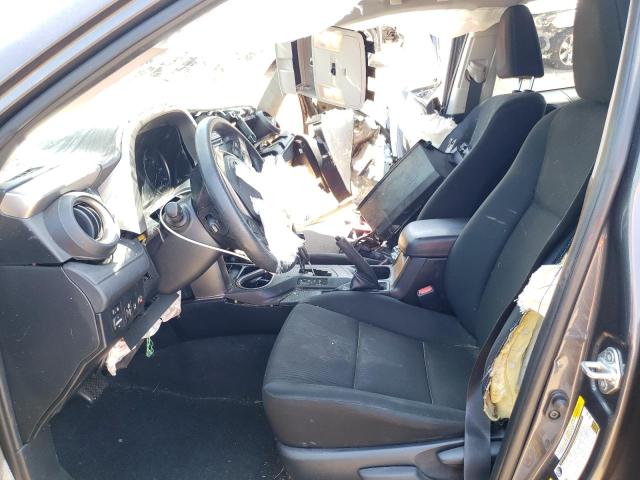 Photo 5 from auction – 2017 TOYOTA RAV4 LE with VIN JTMZFREV0HJ704509