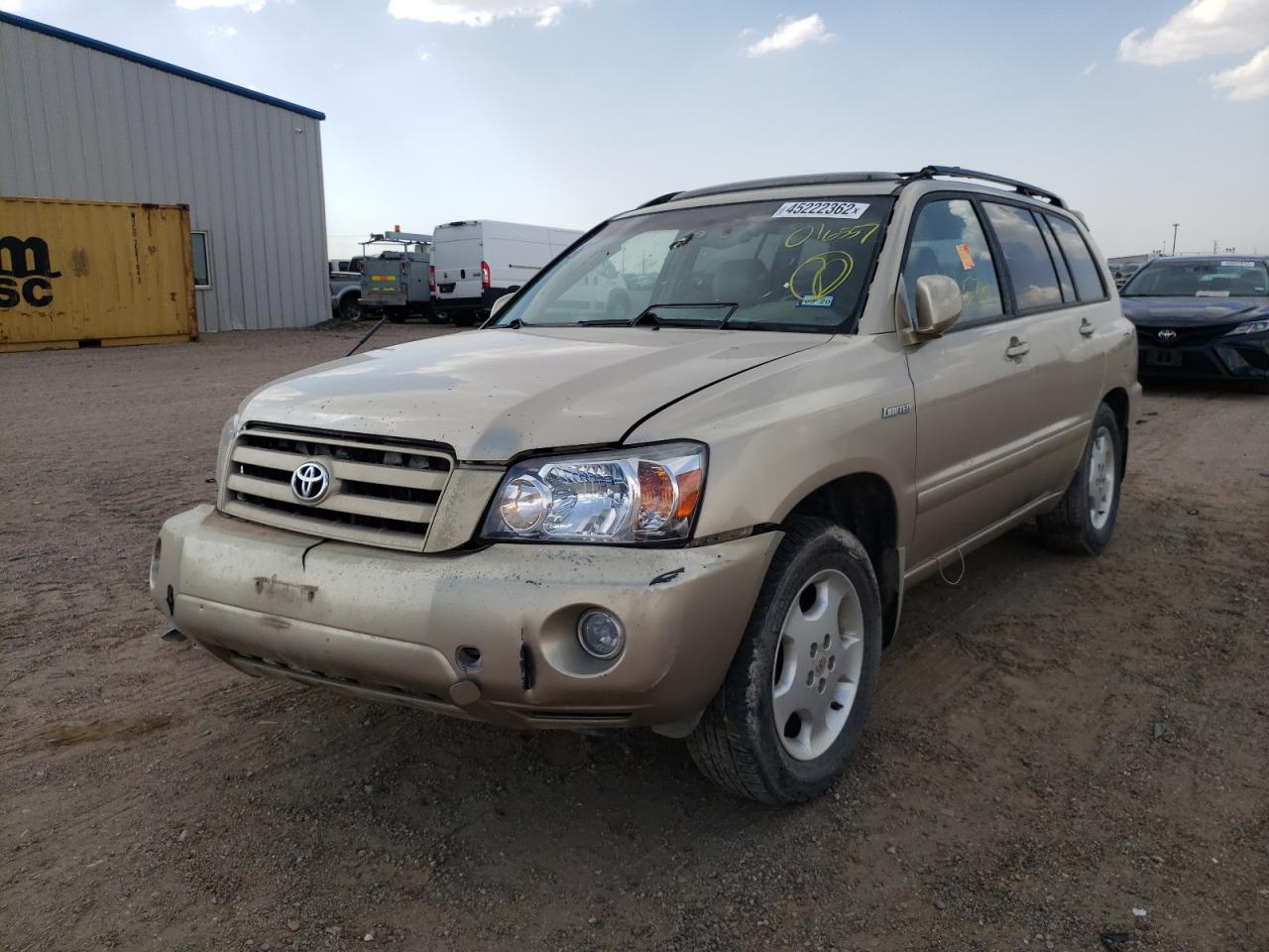 Photo 2 from auction – 2004 TOYOTA HIGHLANDER with VIN JTEDP21A440016557