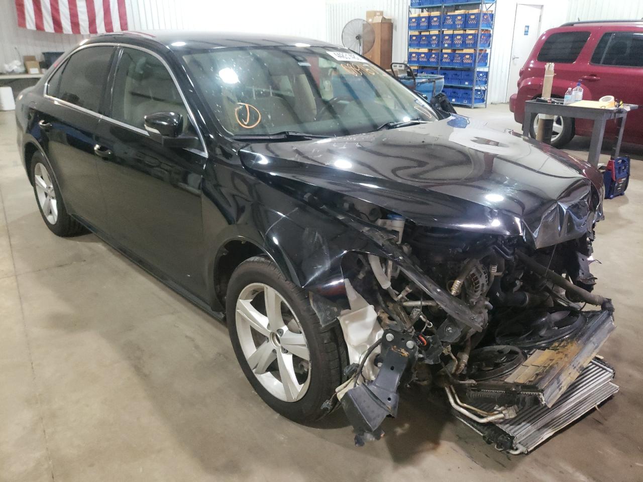 Photo 9 from auction – 2015 VOLKSWAGEN PASSAT S with VIN 1VWAS7A38FC089675