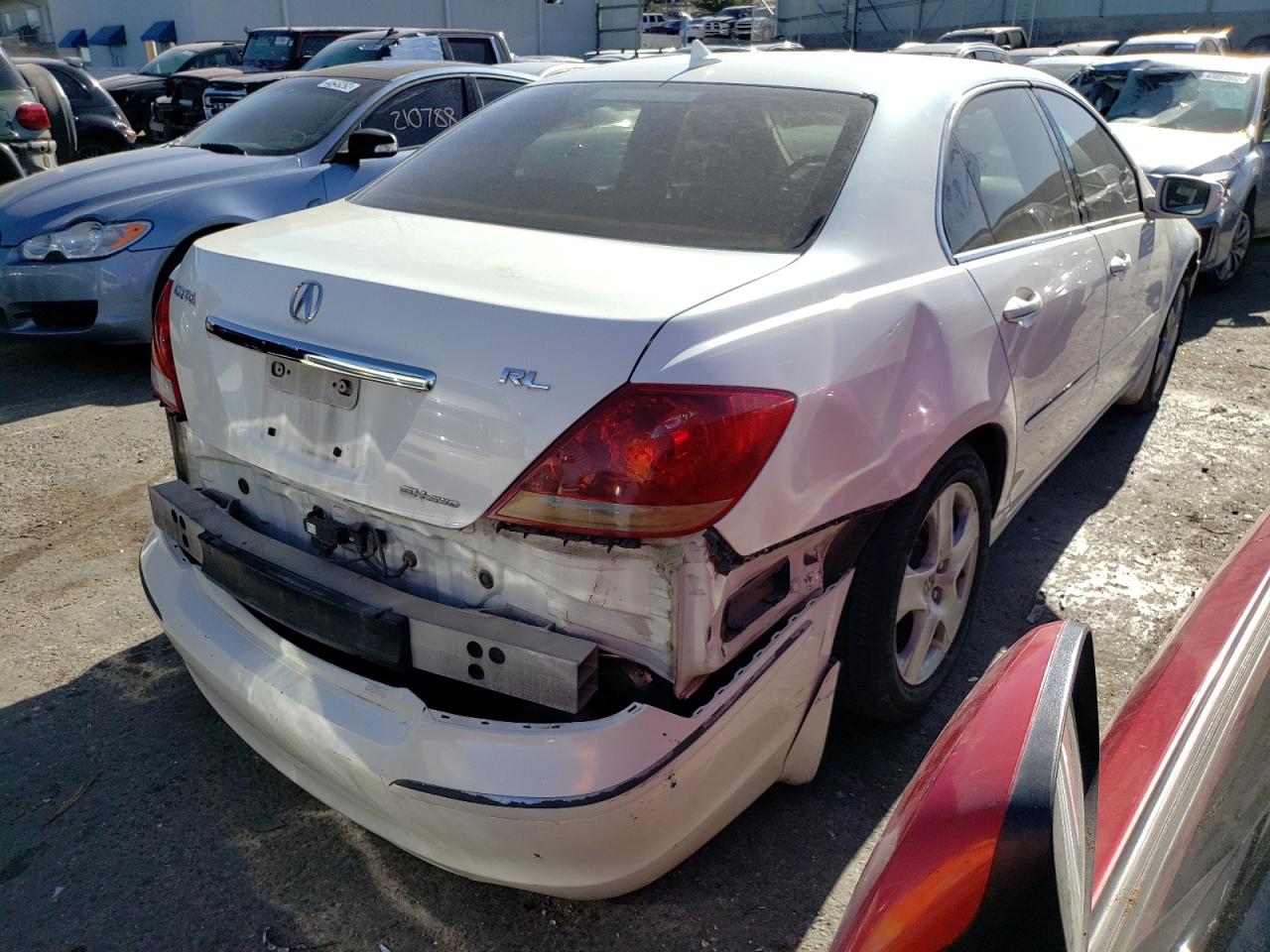 Photo 4 from auction – 2006 ACURA RL with VIN JH4KB16596C007840