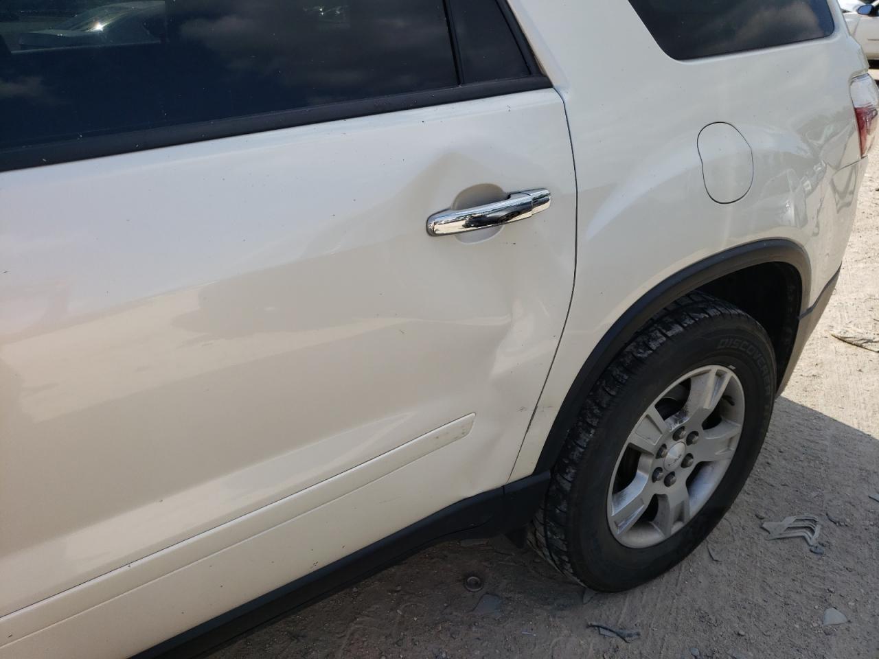 Photo 9 from auction – 2010 GMC ACADIA SLE with VIN 1GKLRLED4AJ107200