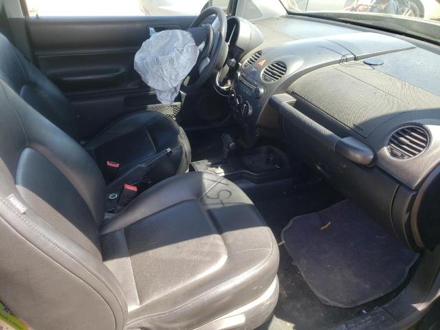 Zdjęcie 5 z aukcji – 2010 VOLKSWAGEN NEW BEETLE z VIN 3VWPG3AG2AM019037