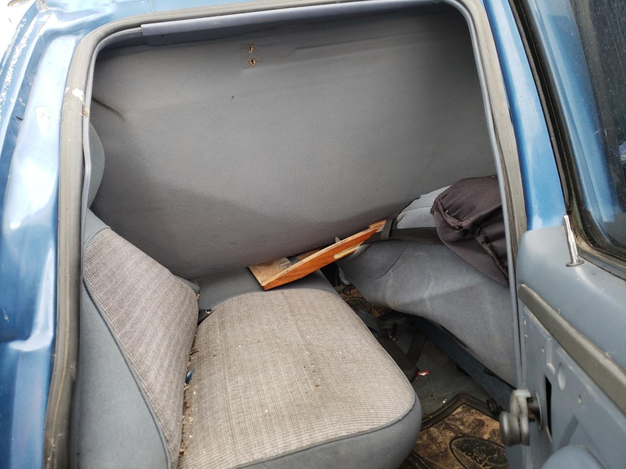 Photo 6 from auction – 1993 FORD F350 with VIN 2FTJW36G9PCA32134