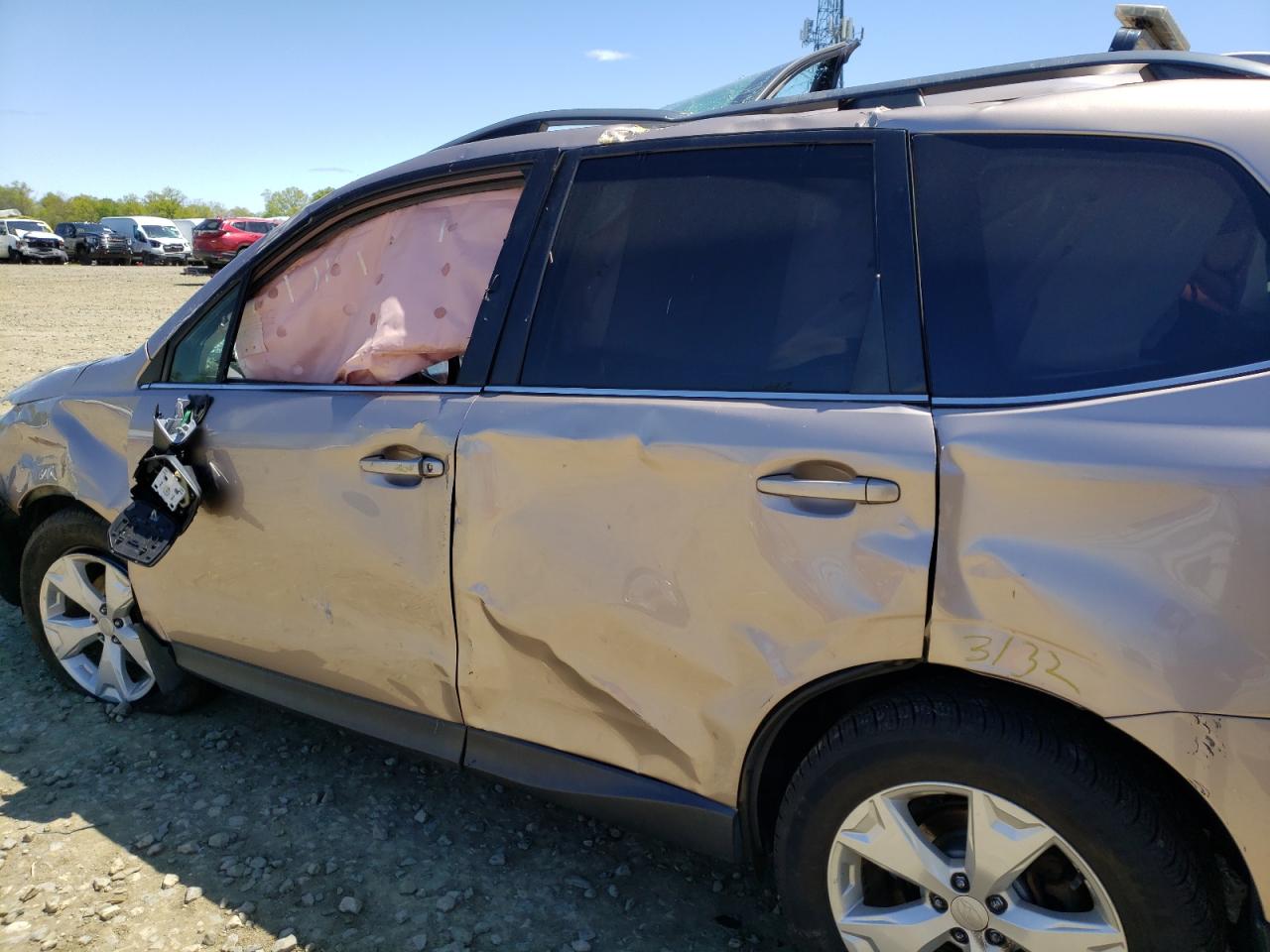 Photo 9 from auction – 2016 SUBARU FORESTER 2 with VIN JF2SJAHC1GH483005