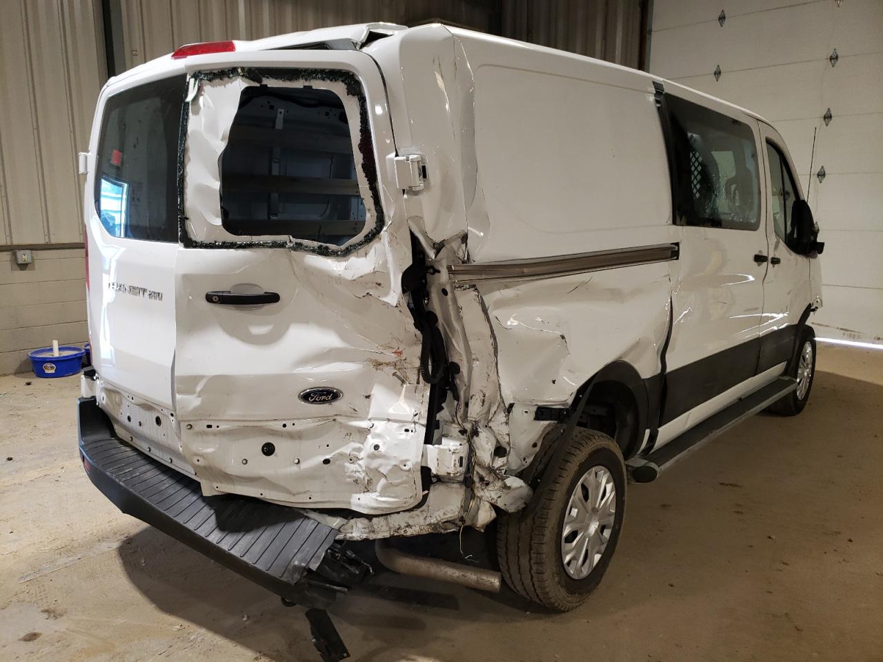 Photo 4 from auction – 2021 FORD TRANSIT T- with VIN 1FTBR1Y88MKA77188