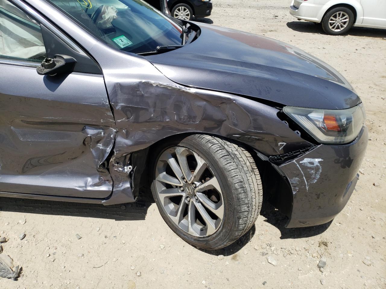 Photo 9 from auction – 2014 HONDA ACCORD SPO with VIN 1HGCR2F59EA203814